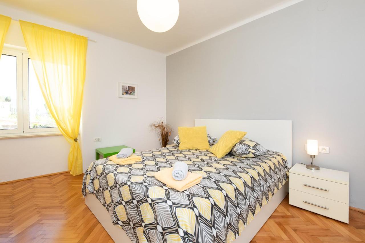 Apartment Portapisana Just 50M From The Beach Krk Town Εξωτερικό φωτογραφία