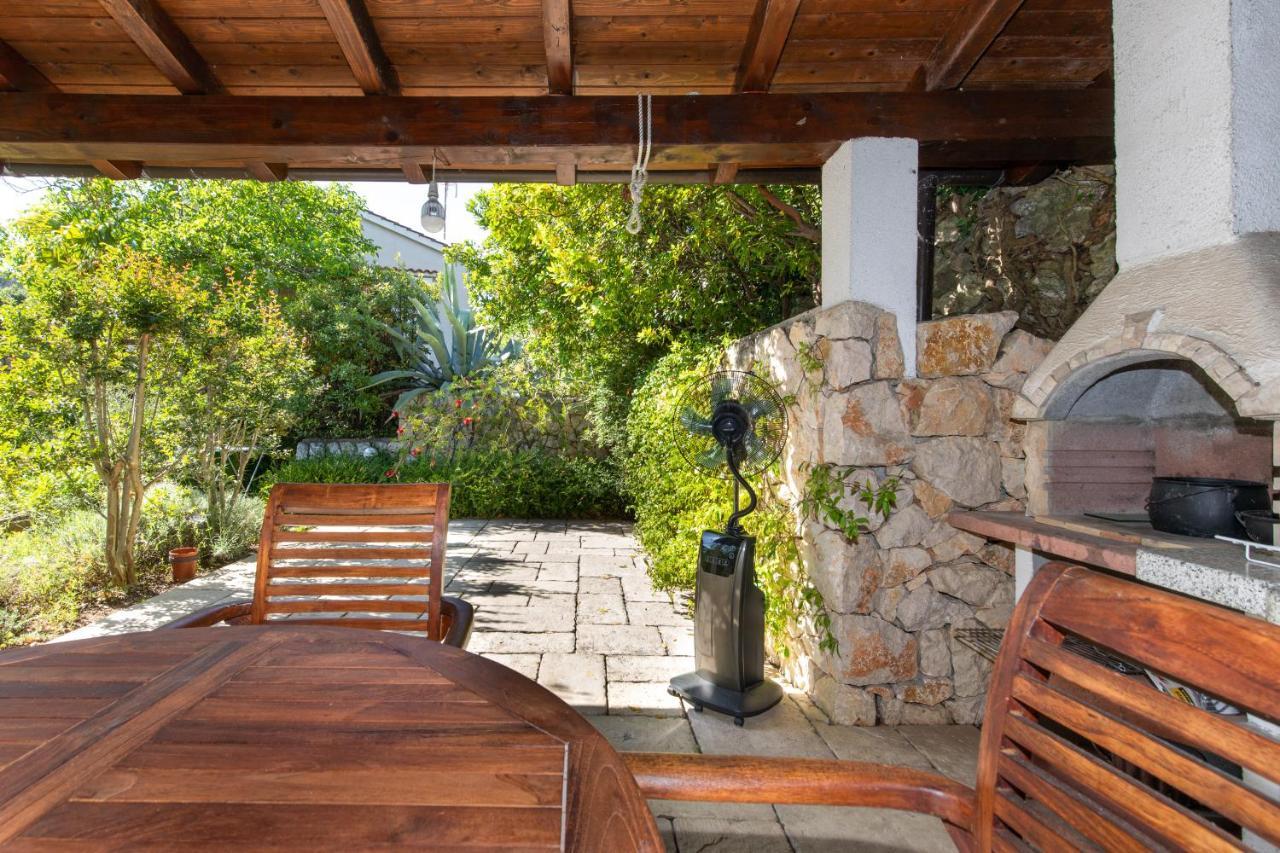 Apartment Portapisana Just 50M From The Beach Krk Town Εξωτερικό φωτογραφία